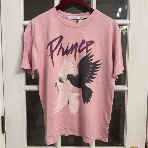Daydreamer Tops - DAYDREAMER PRINCE Women’s Light Pink Short Sleeve Band Tee Size M NEW